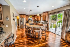 Read more about the article Why Your Real Estate Brand is Losing Value Online (And How to Fix It)